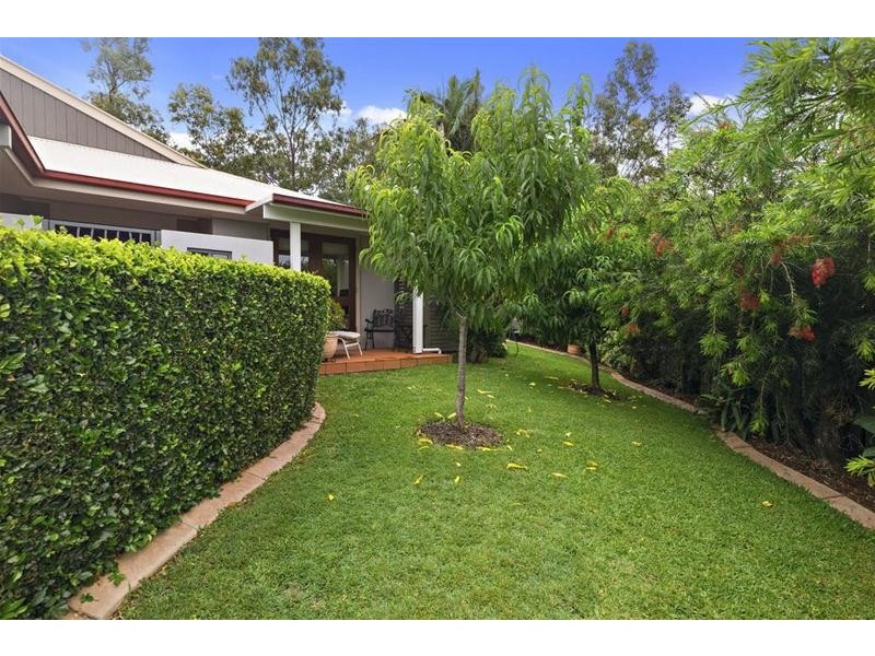 47 Hibertia Avenue, Elanora QLD 4221