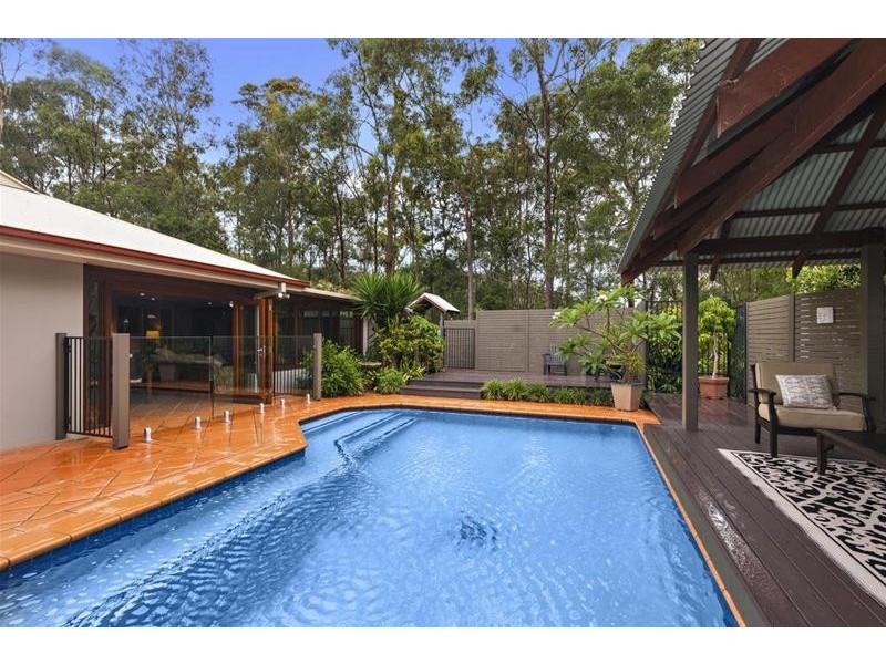 47 Hibertia Avenue, Elanora QLD 4221