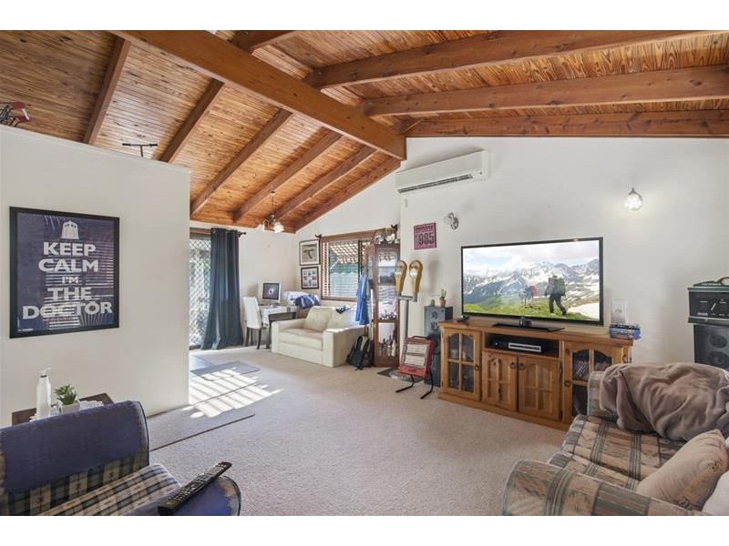 5 Currant Street, Elanora QLD 4221