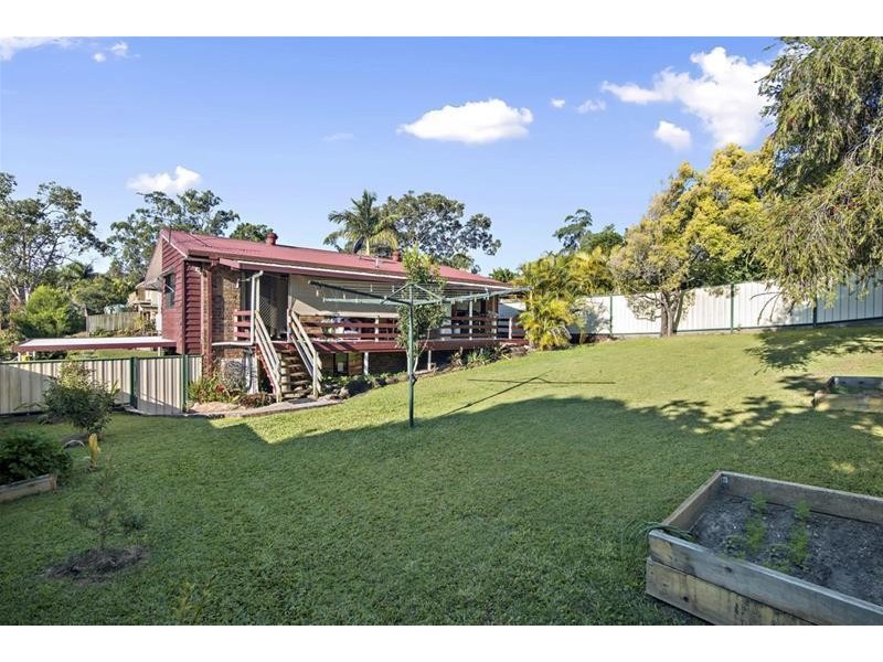 5 Currant Street, Elanora QLD 4221
