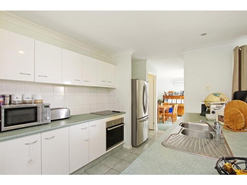 63 Casuarina Drive, Elanora QLD 4221