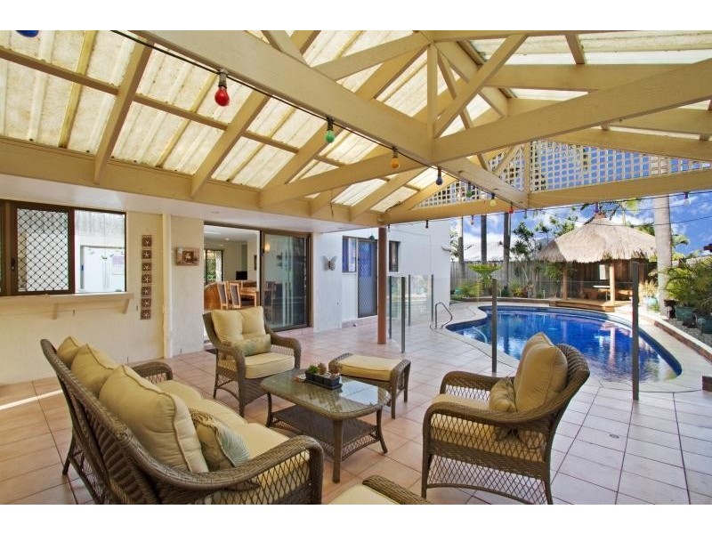 159 Murtha Drive, Elanora QLD 4221