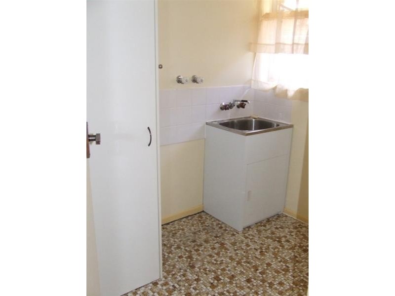 8 Cypress Terrace, Palm Beach QLD 4221