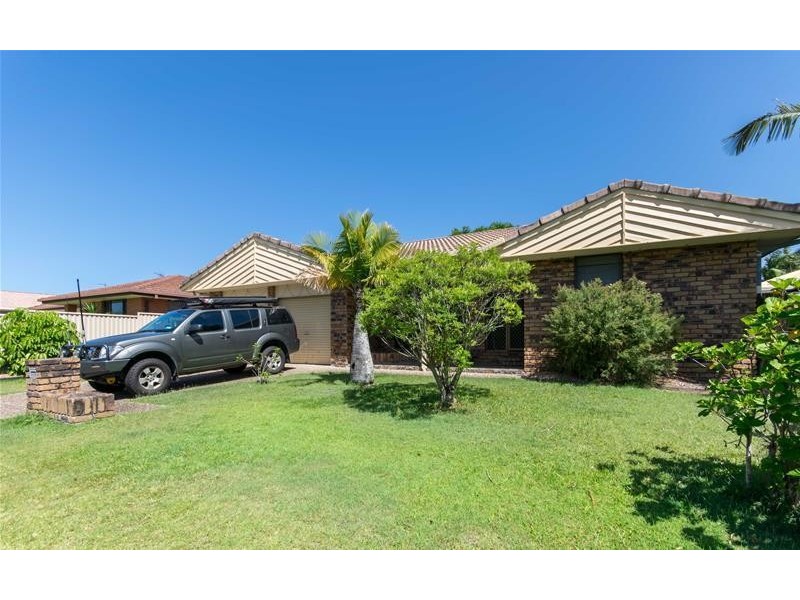 12 Cuckoo Crescent, Burleigh Waters QLD 4220