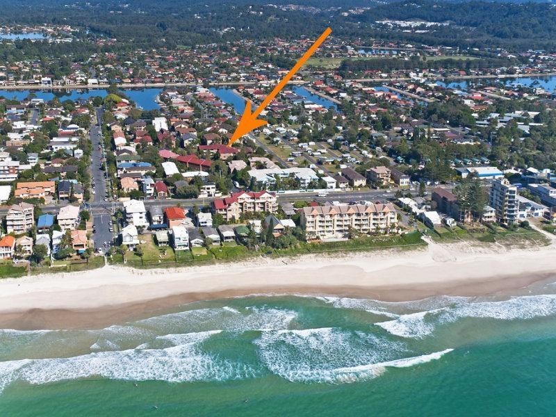 6/5 Rolan Court, Palm Beach QLD 4221