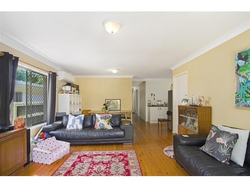 14 Ninth Avenue, Palm Beach QLD 4221