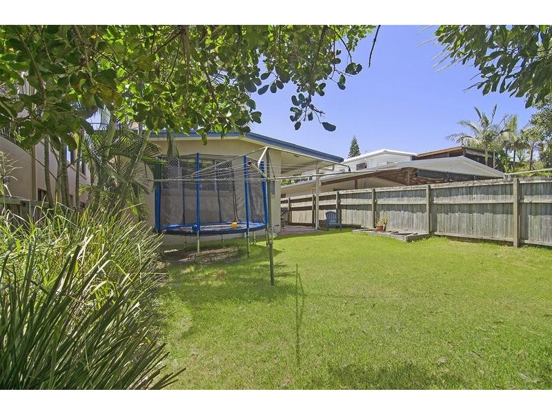 14 Ninth Avenue, Palm Beach QLD 4221