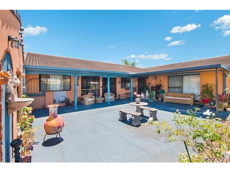 19 Murtha Drive, Elanora QLD 4221