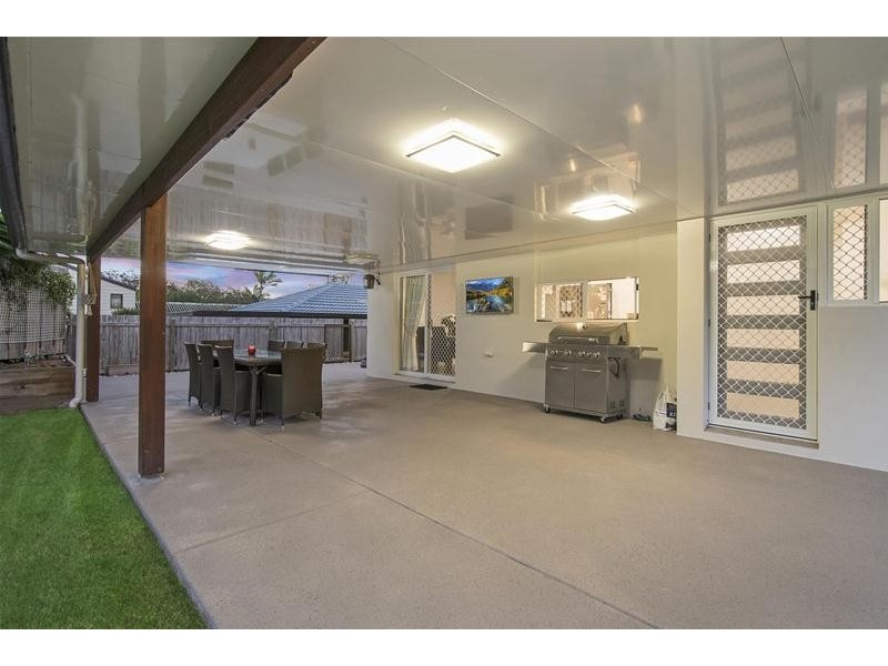 35 McKenzie Drive, Currumbin Waters QLD 4223