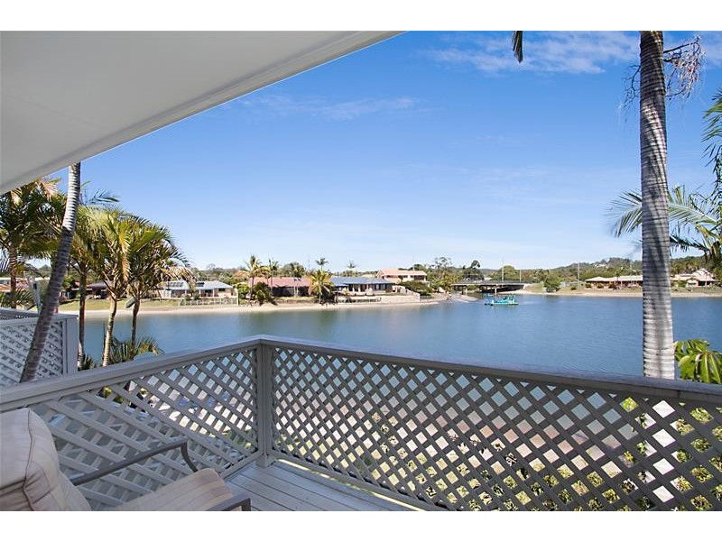 121/2-10 Coolgardie Street, Elanora QLD 4221