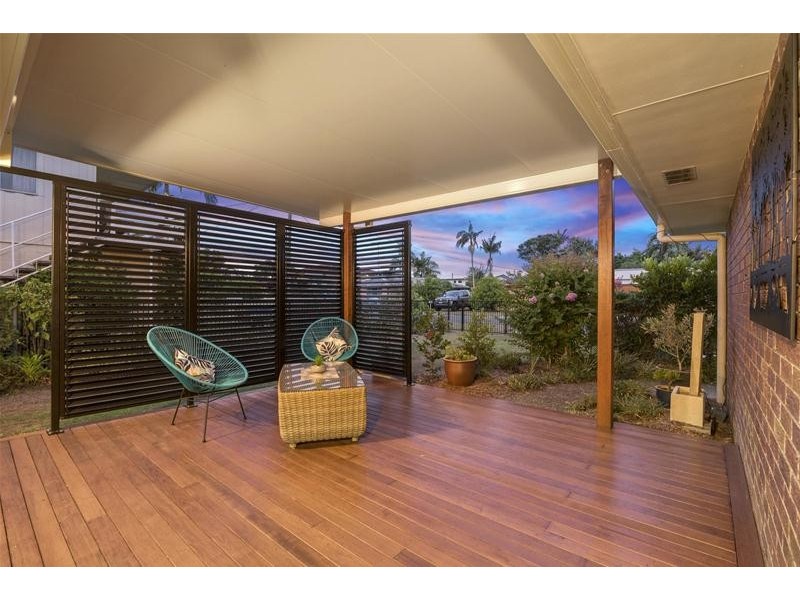 18 Amboina Avenue, Palm Beach QLD 4221