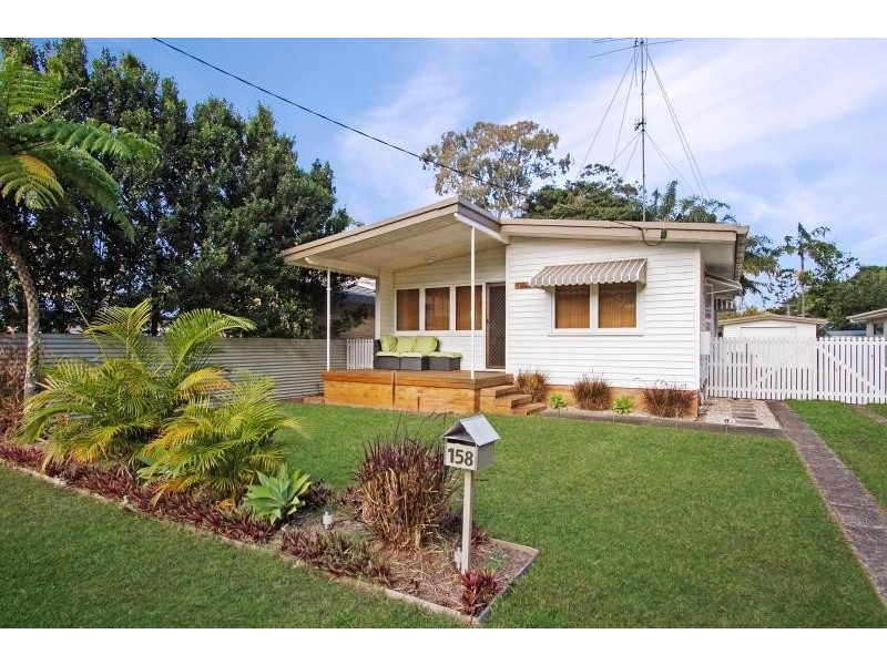 158 Laguna Avenue, Palm Beach QLD 4221