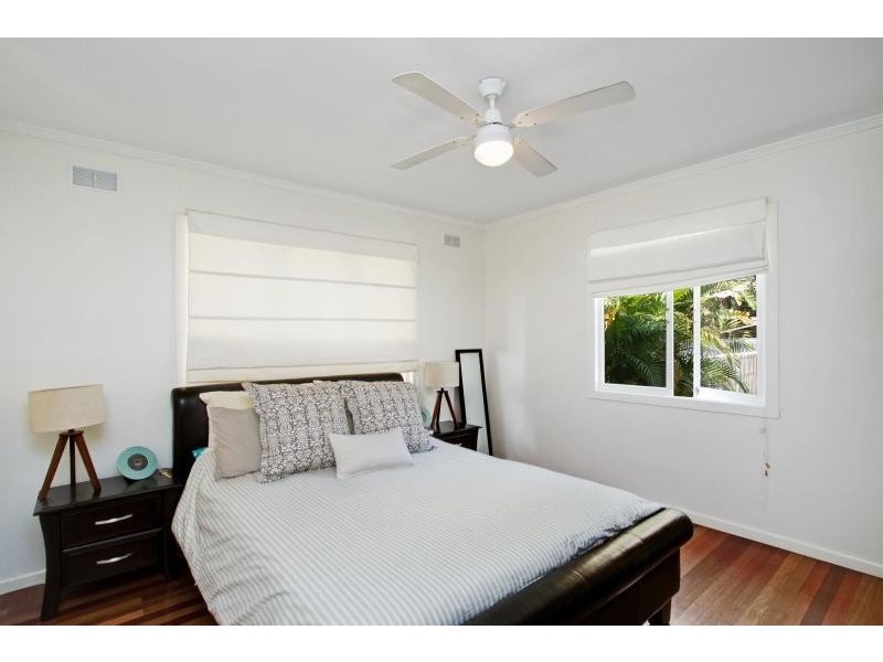 158 Laguna Avenue, Palm Beach QLD 4221