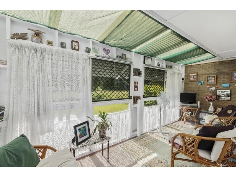 2 Reynton Street, Currumbin Waters QLD 4223