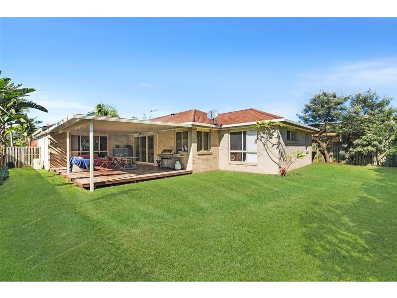 31 Northlakes Drive, Elanora QLD 4221