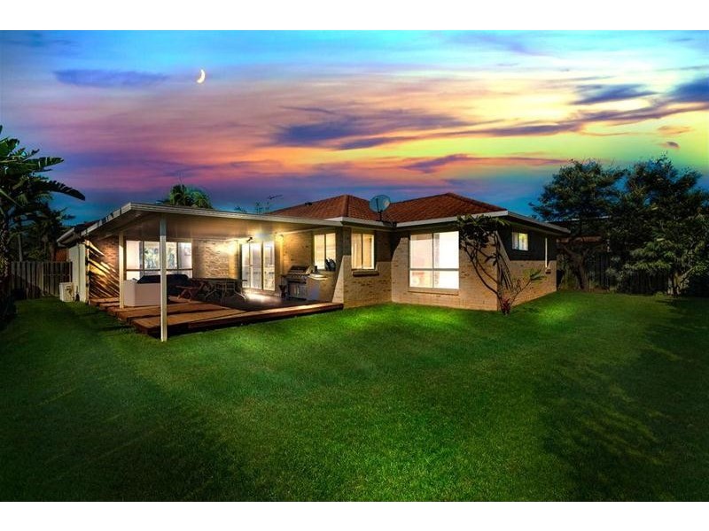 31 Northlakes Drive, Elanora QLD 4221