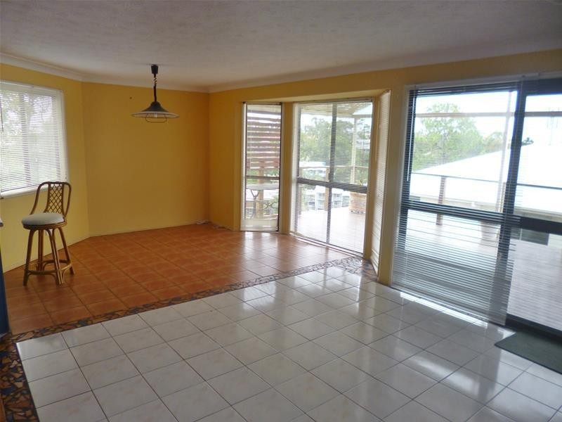 150 K P McGrath Drive, Elanora QLD 4221