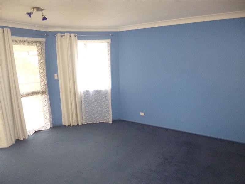 150 K P McGrath Drive, Elanora QLD 4221