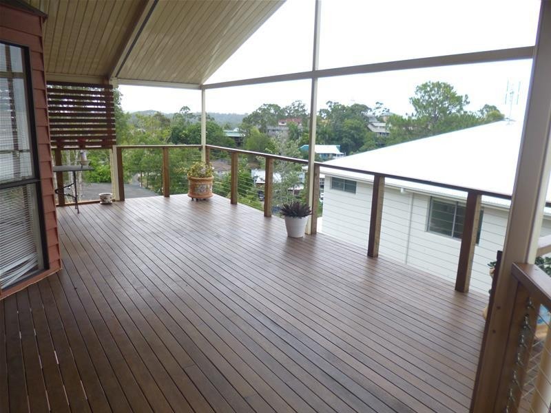 150 K P McGrath Drive, Elanora QLD 4221
