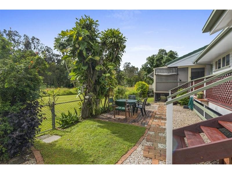 2 Reynton Street, Currumbin Waters QLD 4223