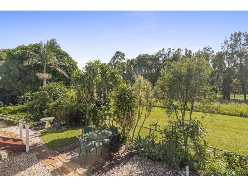 2 Reynton Street, Currumbin Waters QLD 4223