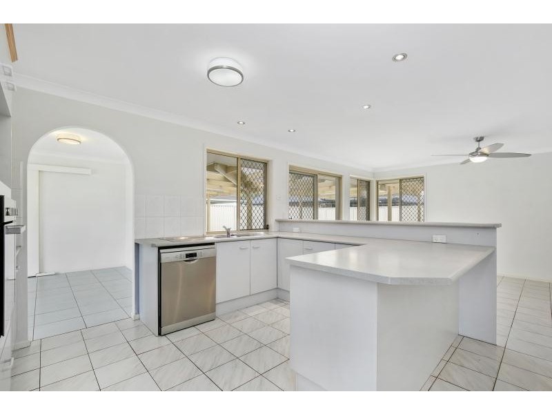 3 Mollys  Place, Currumbin Waters QLD 4223