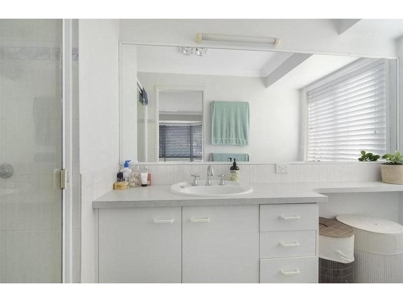 3 Mollys  Place, Currumbin Waters QLD 4223