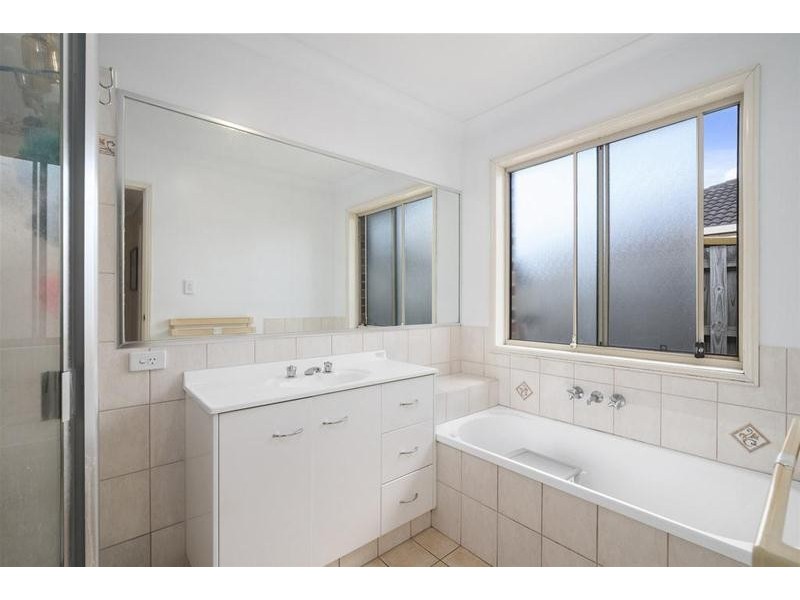 79 Silver Glade Drive, Elanora QLD 4221