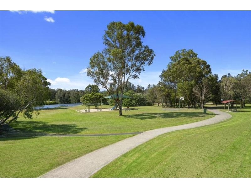 79 Silver Glade Drive, Elanora QLD 4221