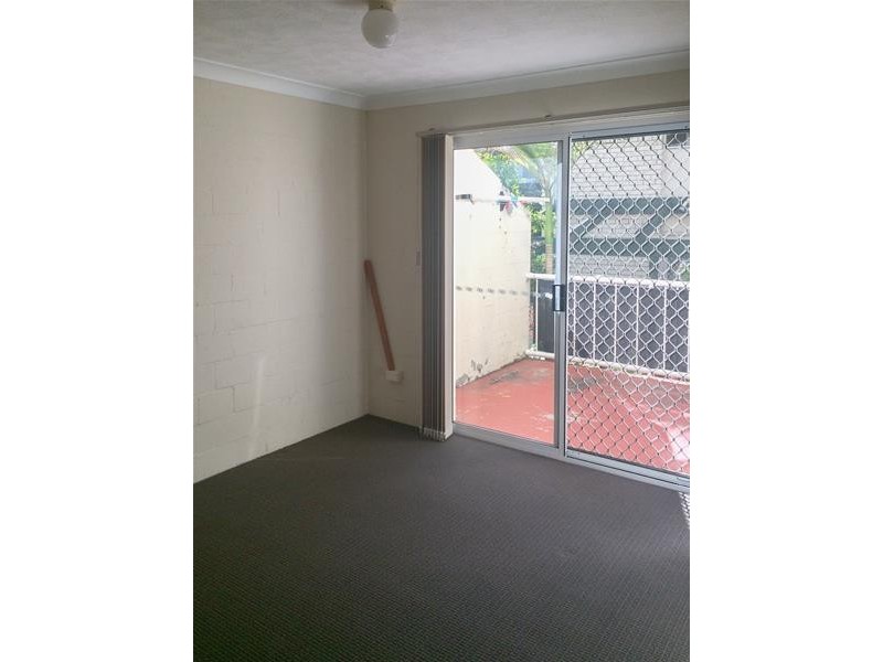 2/1086-1090 Gold Coast Highway, Palm Beach QLD 4221