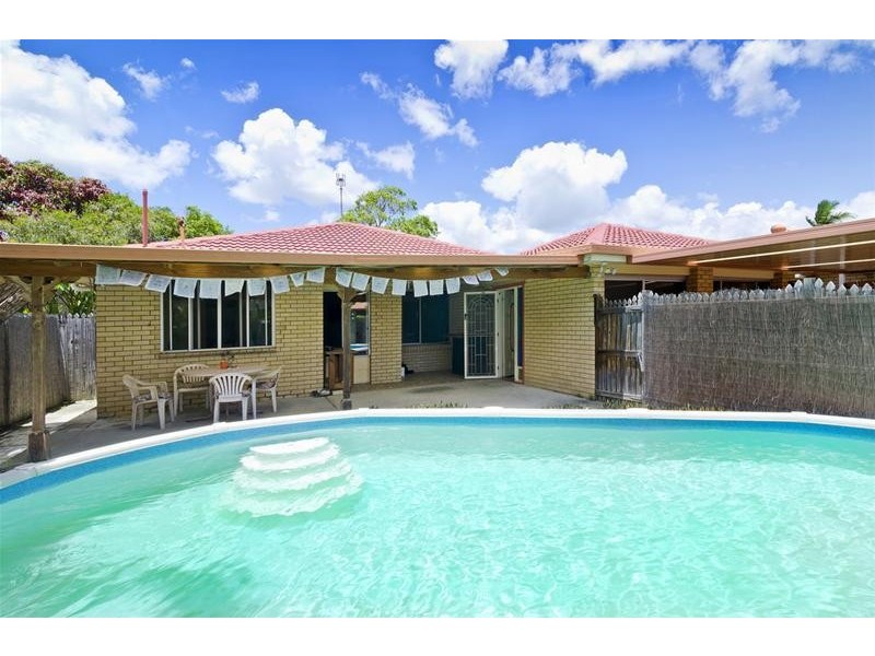 36 Tenth Avenue, Palm Beach QLD 4221