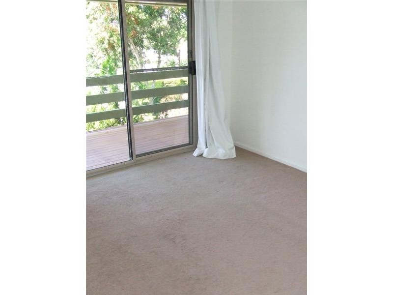 31 Bob Barnard Drive, Tugun QLD 4224