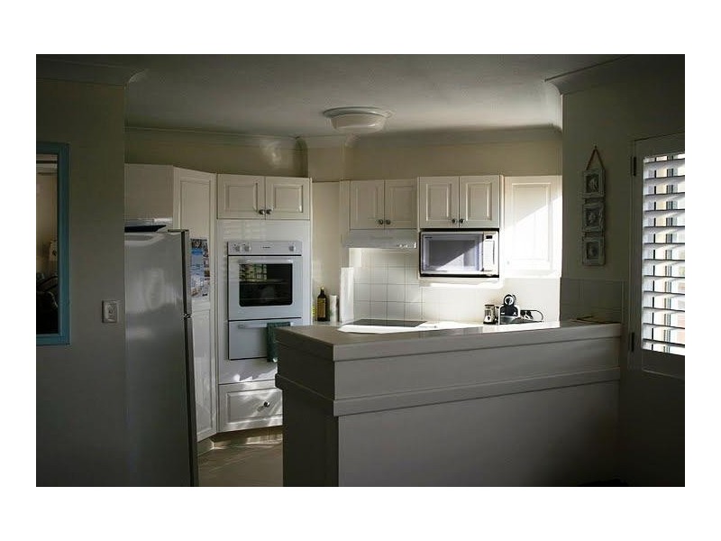 7/4 Twenty Fifth Avenue, Palm Beach QLD 4221