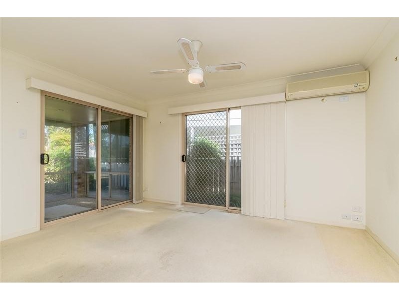 1/7 Luzon Parade, Palm Beach QLD 4221