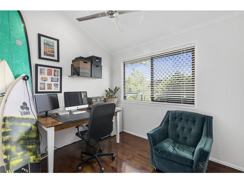 83 Avocado Street, Elanora QLD 4221