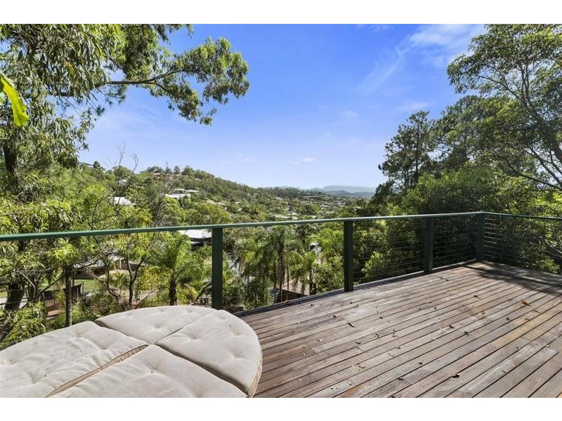 83 Avocado Street, Elanora QLD 4221