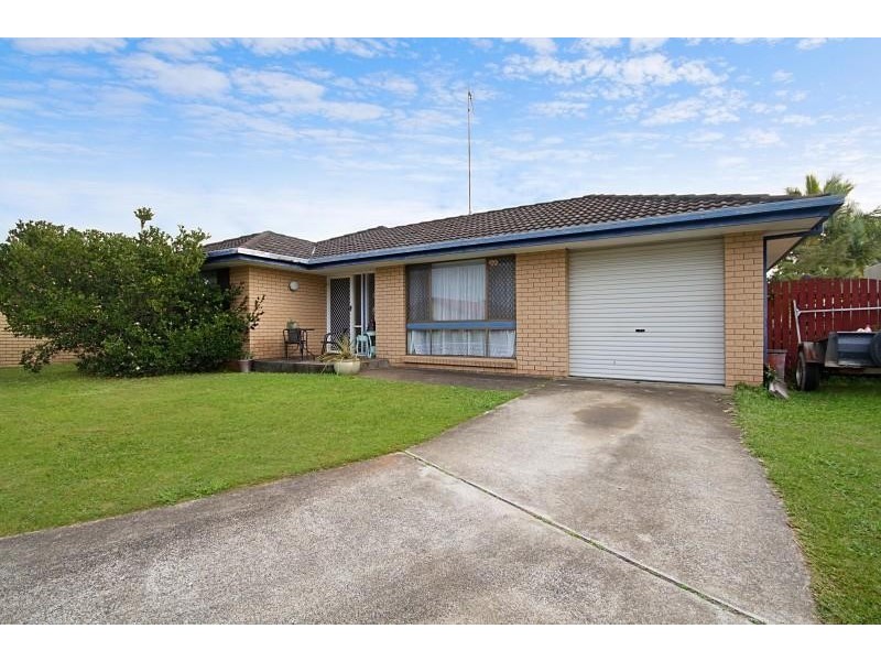 3 Satinwood Place, Palm Beach QLD 4221