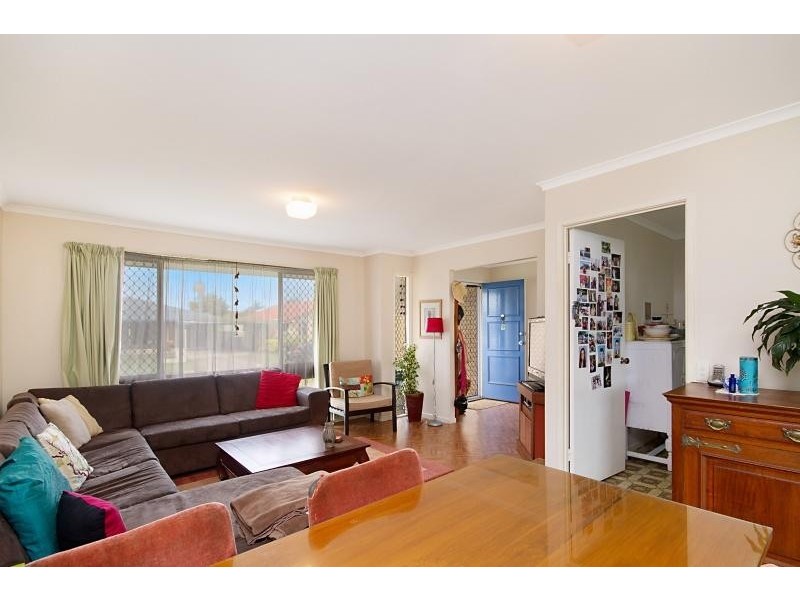 3 Satinwood Place, Palm Beach QLD 4221