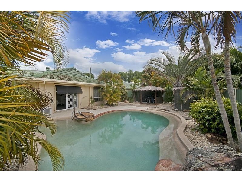 19 Pinon Close, Elanora QLD 4221