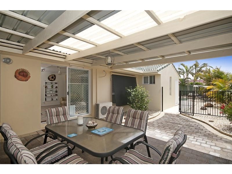 19 Pinon Close, Elanora QLD 4221