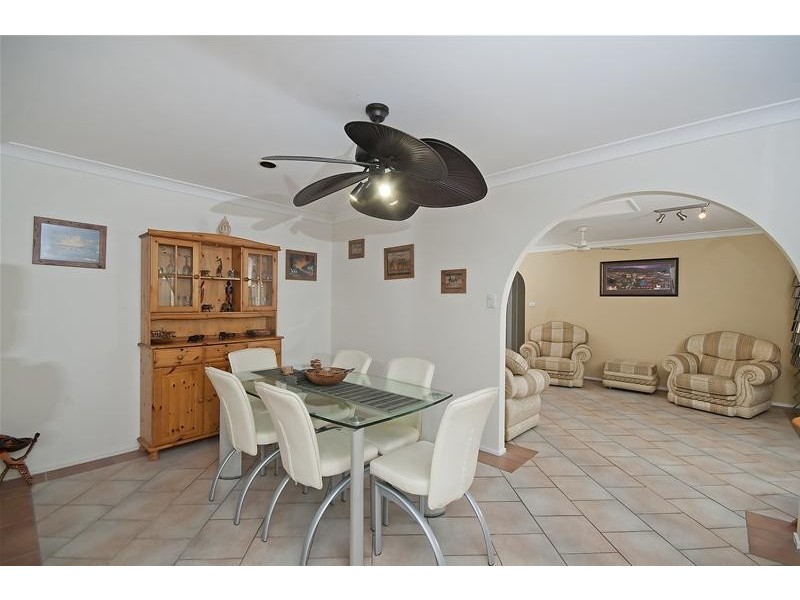 19 Pinon Close, Elanora QLD 4221