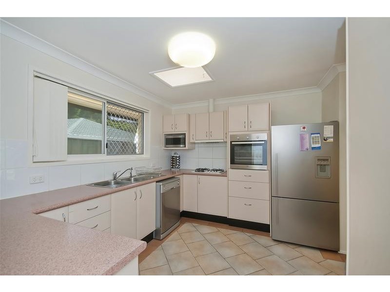 19 Pinon Close, Elanora QLD 4221