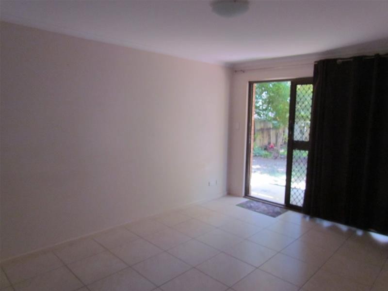 2/7 Tallebudgera Drive, Palm Beach QLD 4221