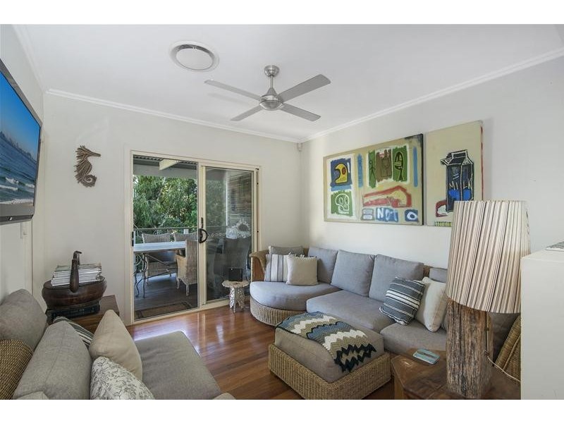 96 Pacific Parade, Bilinga QLD 4225