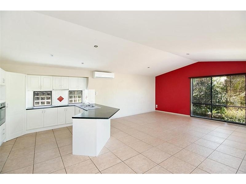 3 Casey Close, Currumbin Waters QLD 4223