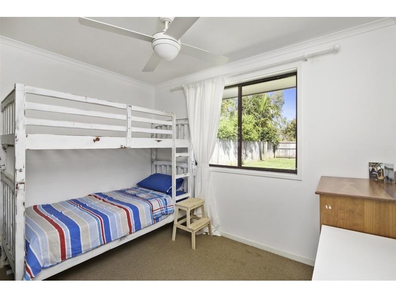 8 Clives Circuit, Currumbin Waters QLD 4223