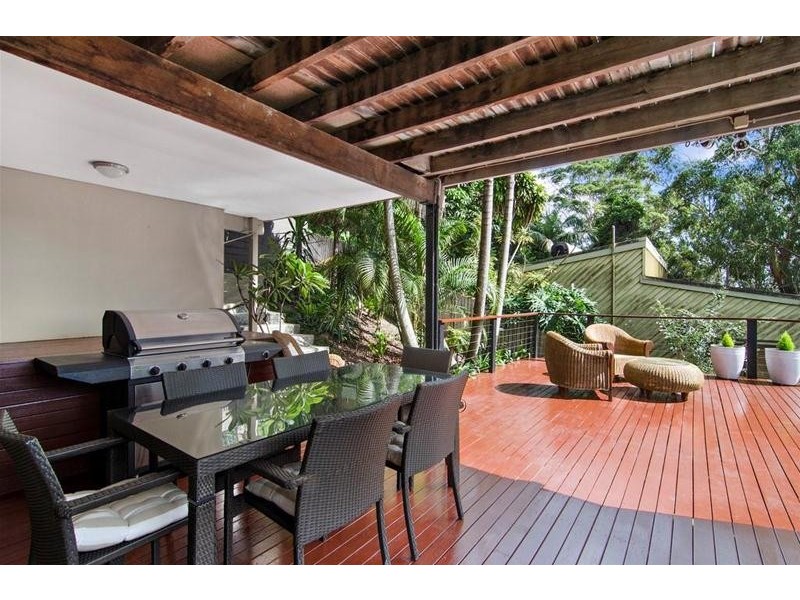 22 Hoffschildt Drive, Currumbin Waters QLD 4223