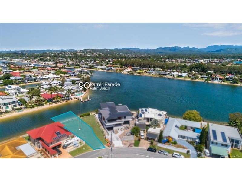 1/90 Parnki Parade, Palm Beach QLD 4221