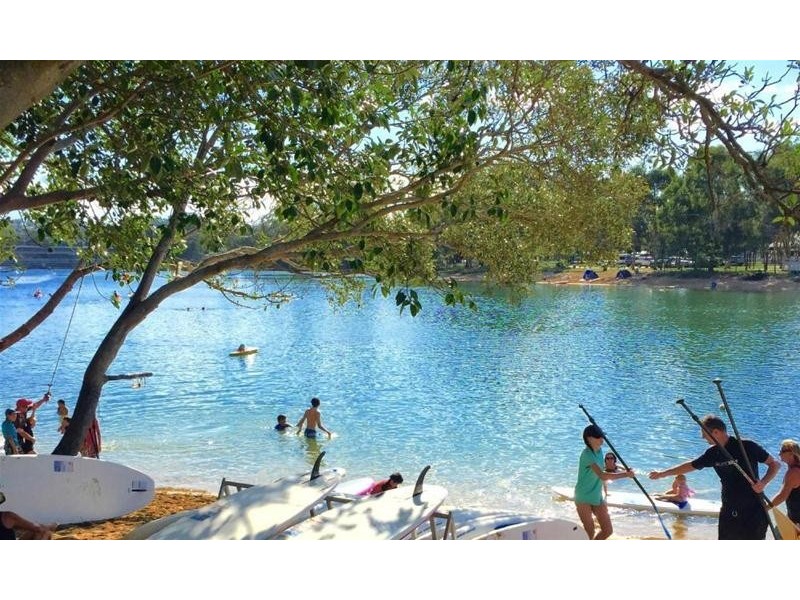 2/27 Hooper  Drive, Currumbin QLD 4223