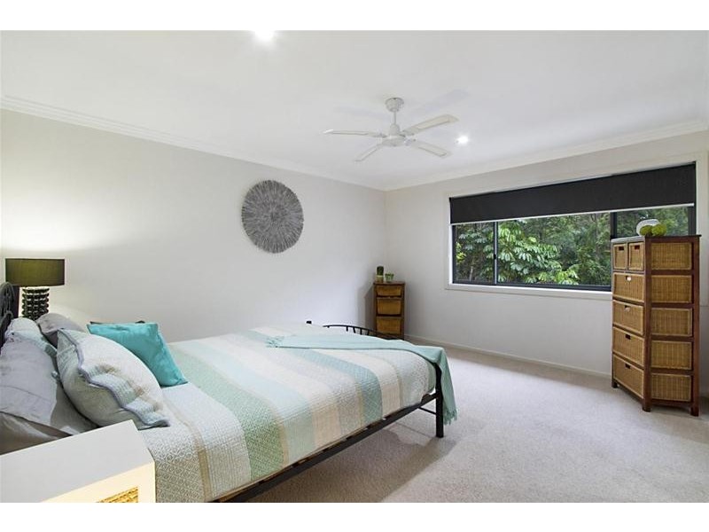 2 Tyalla Court, Tallebudgera QLD 4228